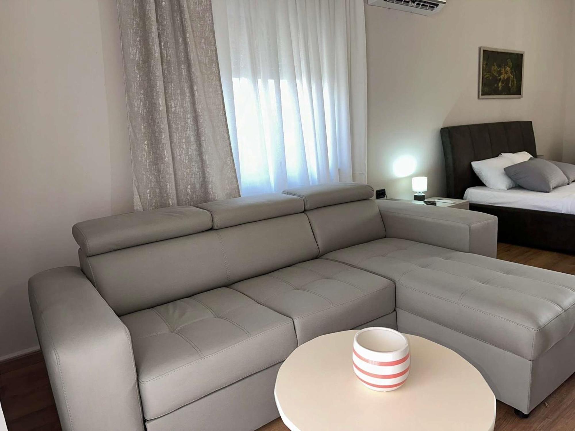 Guest House Pulake 培拉特 外观 照片