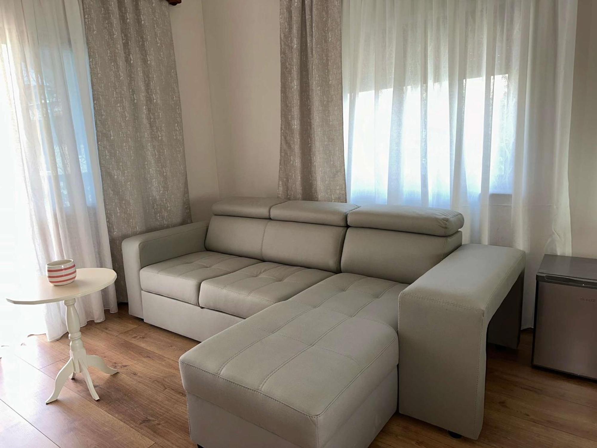 Guest House Pulake 培拉特 外观 照片
